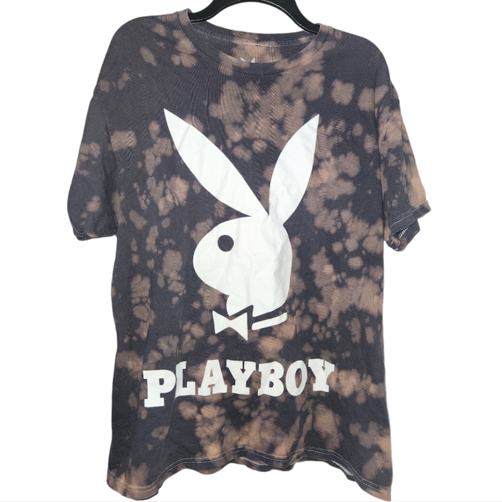 Playboy tshirt size large‎